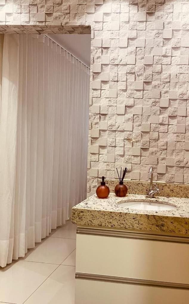2 Qts.| 4 Hosp. | Ao Lado Do Goiania Shopping Apartment Luaran gambar