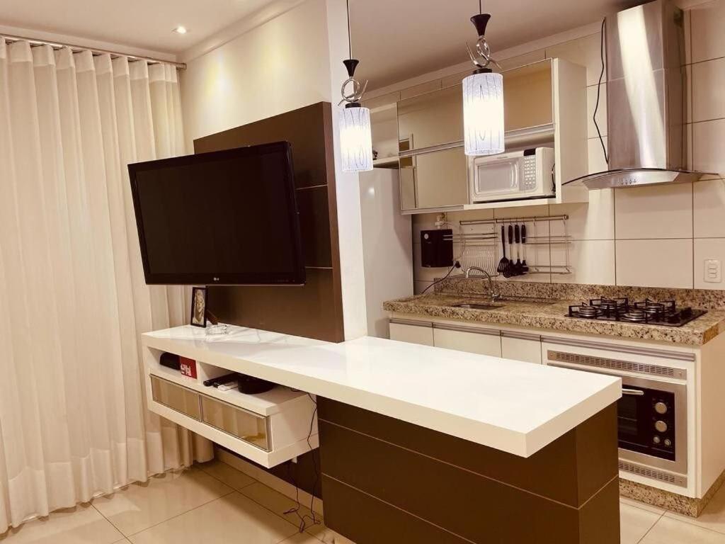 2 Qts.| 4 Hosp. | Ao Lado Do Goiania Shopping Apartment Luaran gambar